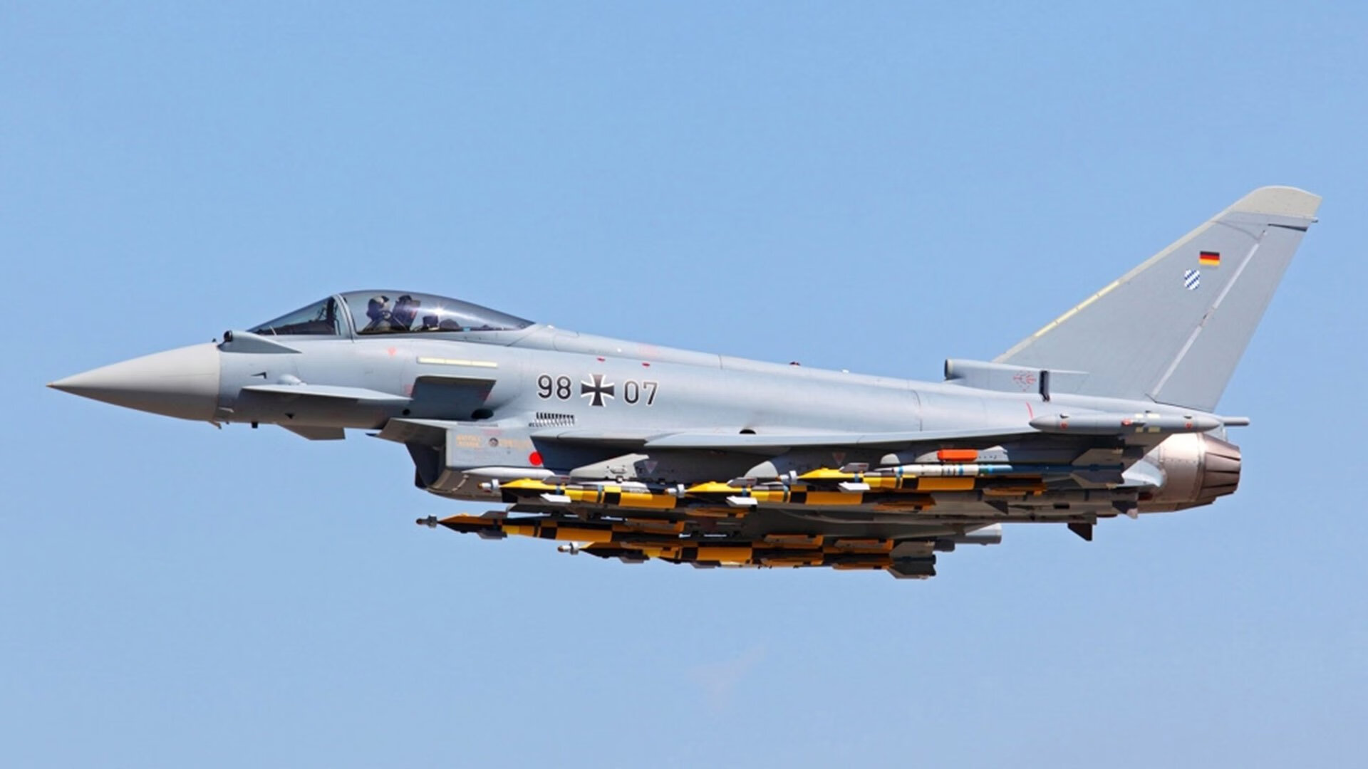 安德烈·桑托斯在斯特拉斯堡表现出色,未来备受期待,安德雷桑托斯