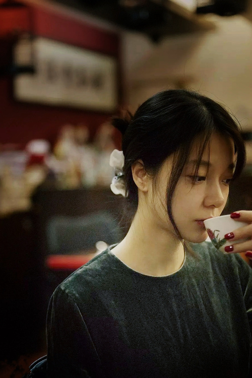 库兹马诺维奇在巴黎奥运会手球比赛中展现出强大的心理素质,库兹马打球视频